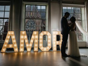 amor lichtletters bruiloft huwelijk 1